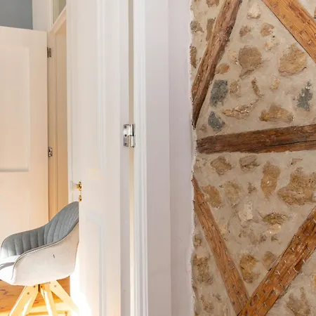 公寓 Beautiful 2br High Ceiling/50m From Timeout Market Lisboa