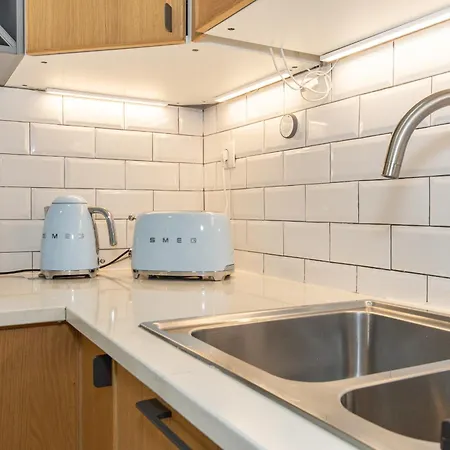 公寓 Beautiful 2br High Ceiling/50m From Timeout Market Lisboa