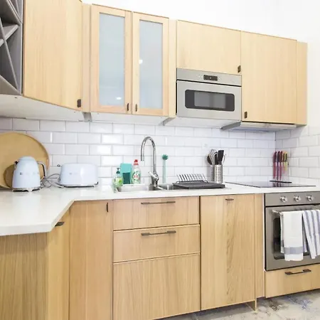 Beautiful 2br High Ceiling/50m From Timeout Market