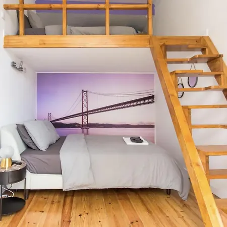 Apartment Beautiful 2br High Ceiling/50m From Timeout Market *