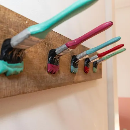 Beautiful 2br High Ceiling/50m From Timeout Market *