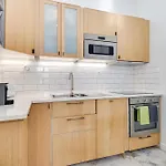Beautiful 2br High Ceiling/50m From Timeout Market Apartman *